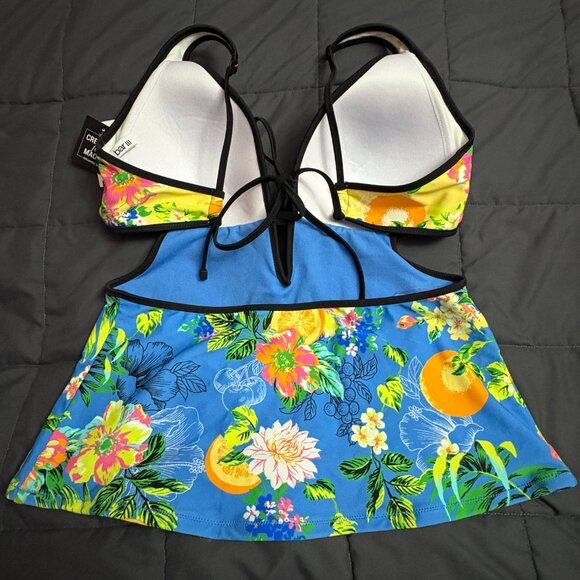 Bar III Women's Printed Plunge-Neck Tropical-Print Tankini - Size: Large - NWT - Picture 4 of 15